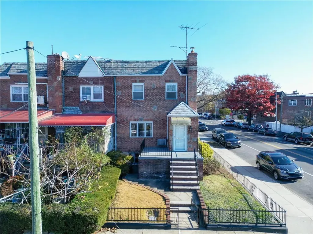 2183 E 27th Street Brooklyn NY 11229