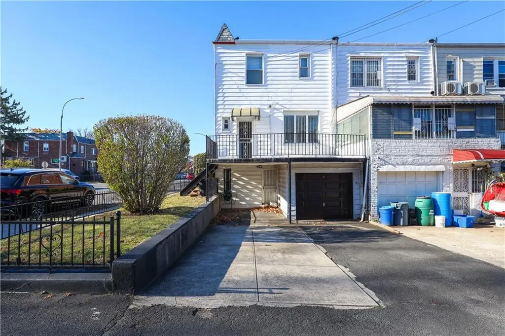 2183 E 27th Street Brooklyn NY 11229