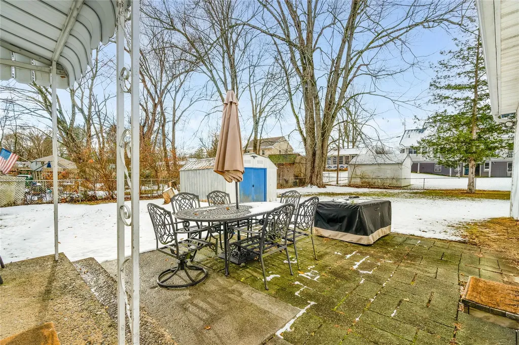 25 Peter Cooper Drive Poughkeepsie NY 12601