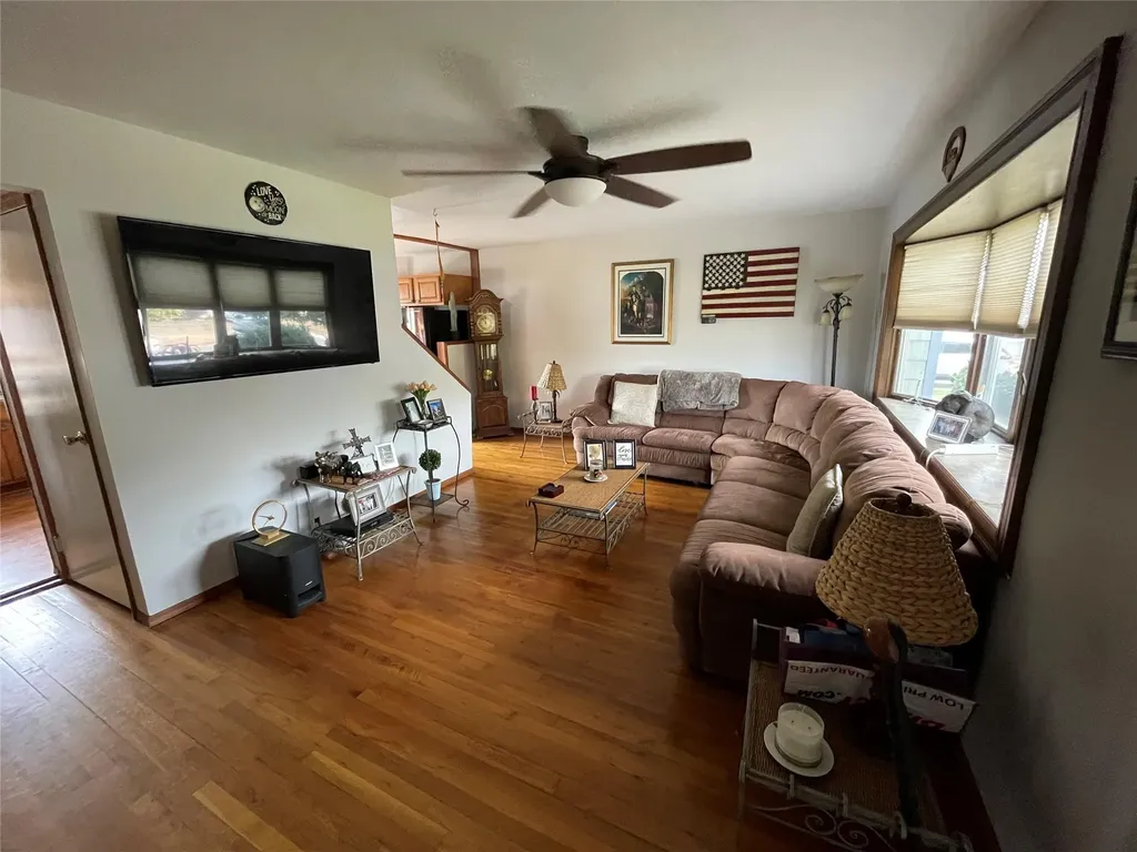 206 Justice Street West Babylon NY 11704