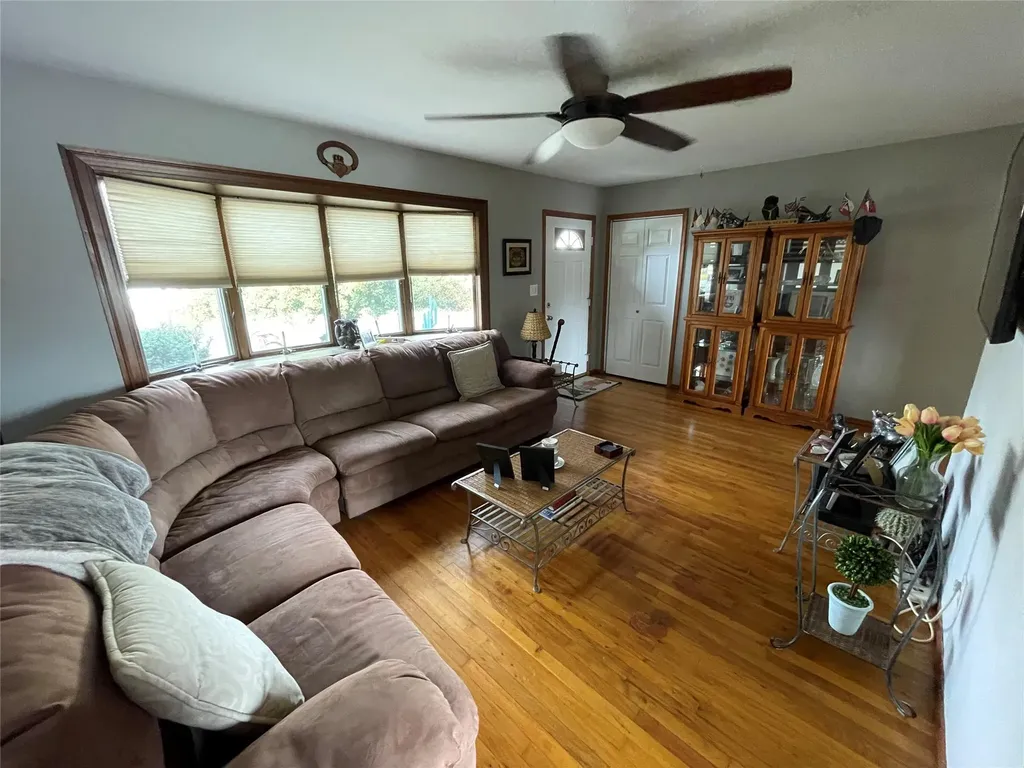 206 Justice Street West Babylon NY 11704