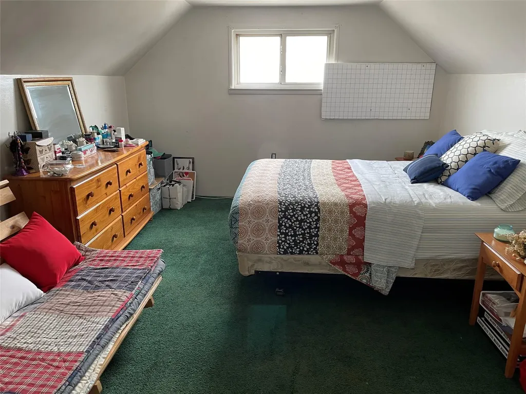 206 Justice Street West Babylon NY 11704