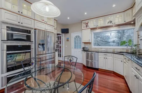 2 Landing Lane Port Jefferson NY 11777