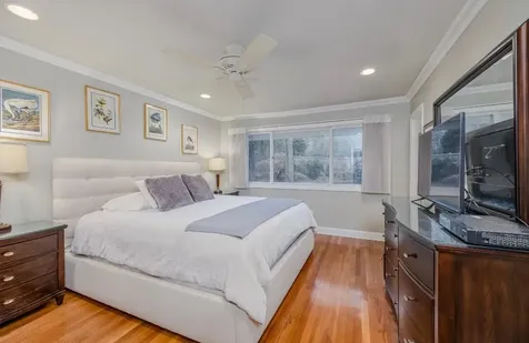 2 Landing Lane Port Jefferson NY 11777