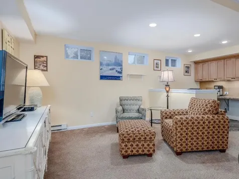 2 Landing Lane Port Jefferson NY 11777