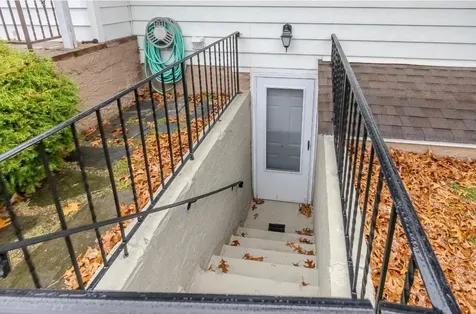 2 Landing Lane Port Jefferson NY 11777