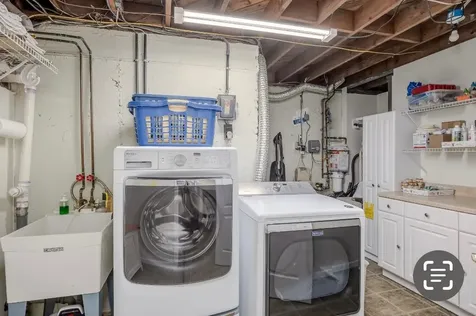 2 Landing Lane Port Jefferson NY 11777