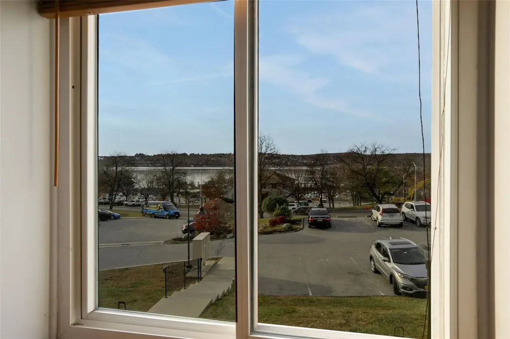 14 Hammond Plaza Beacon NY 12508
