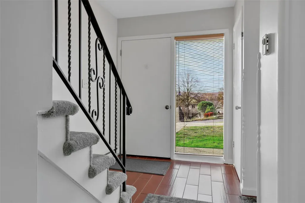 14 Hammond Plaza Beacon NY 12508
