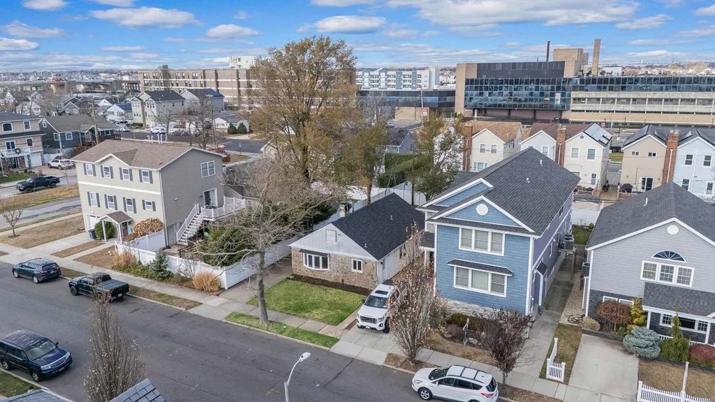 411 E Harrison Street Long Beach NY 11561