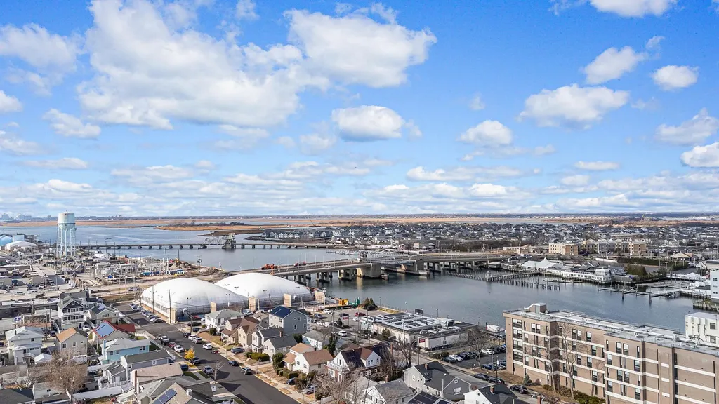 411 E Harrison Street Long Beach NY 11561