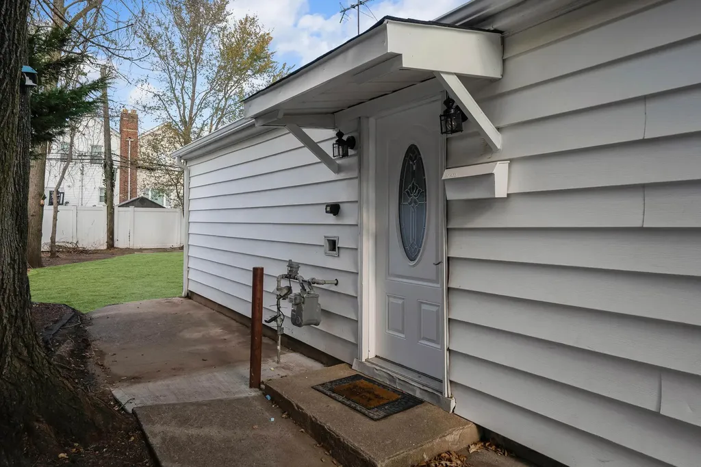 411 E Harrison Street Long Beach NY 11561