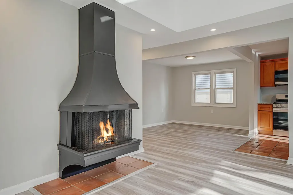 411 E Harrison Street Long Beach NY 11561