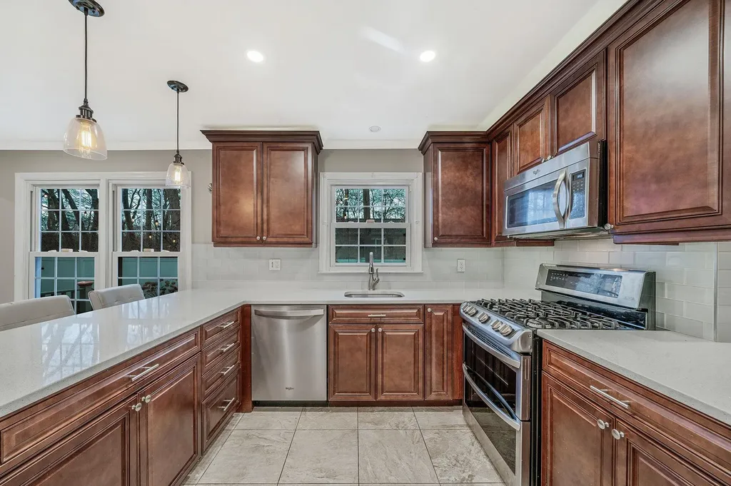 19 Rustic Road Yaphank NY 11980