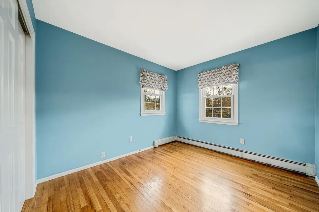 19 Rustic Road Yaphank NY 11980