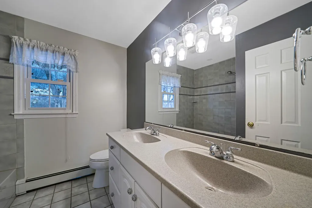 19 Rustic Road Yaphank NY 11980