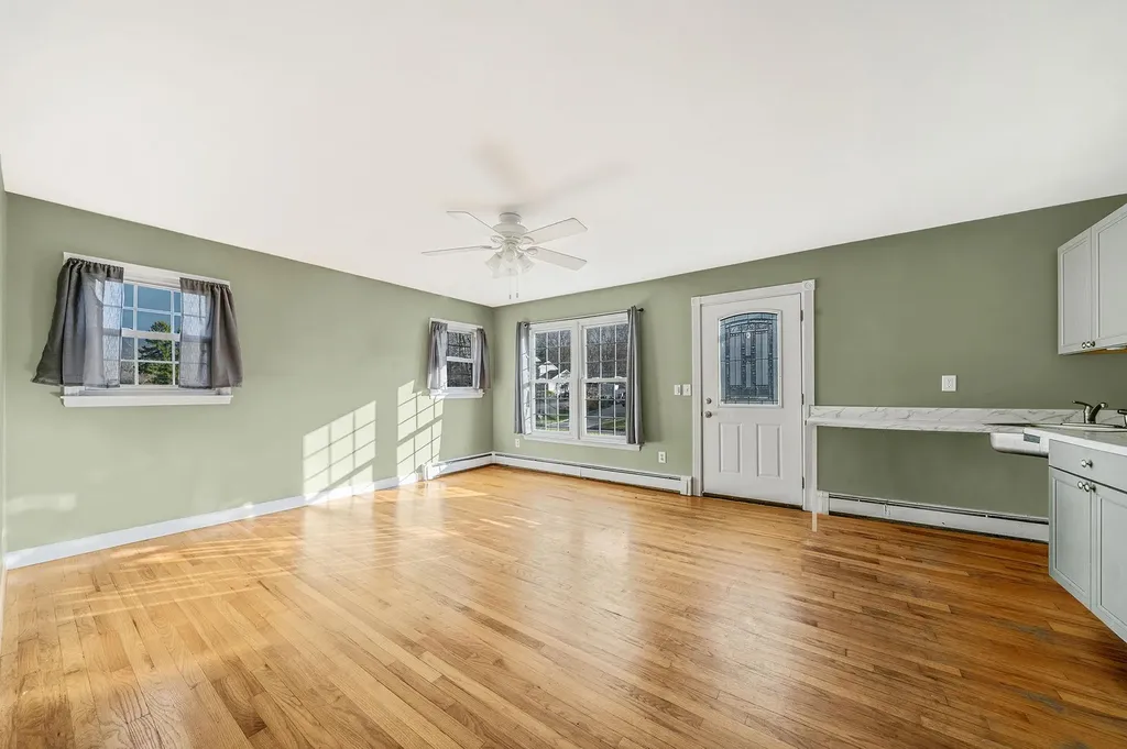 19 Rustic Road Yaphank NY 11980