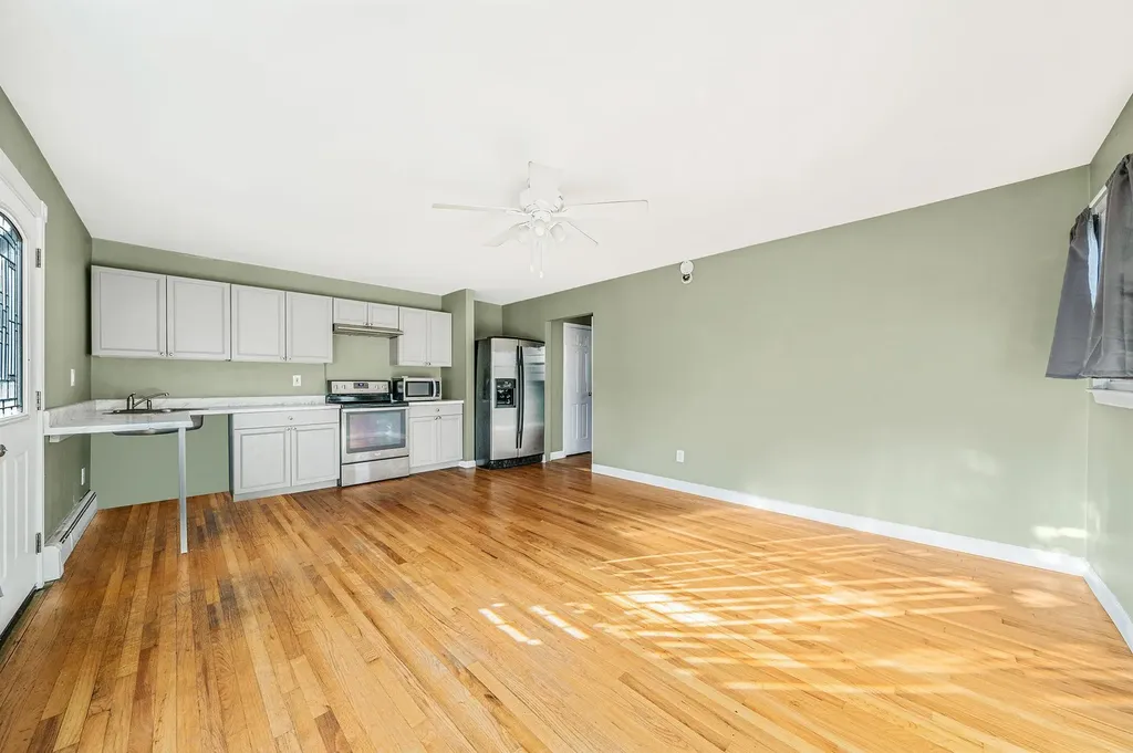19 Rustic Road Yaphank NY 11980