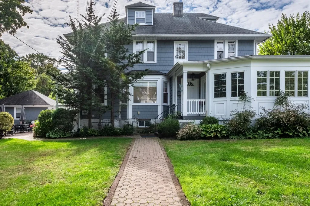301 Soundview Avenue Mamaroneck NY 10543