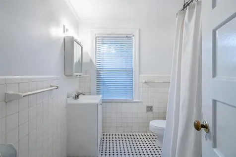 301 Soundview Avenue Mamaroneck NY 10543