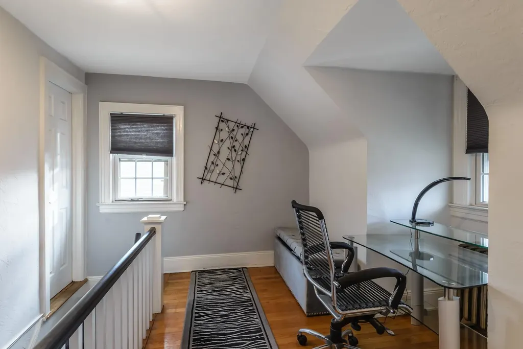 48 Queen Street Freeport NY 11520
