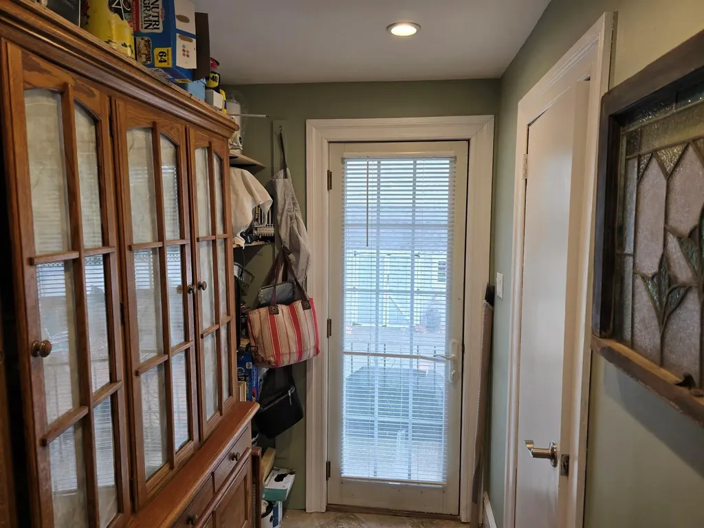 430 Silver Lane Oceanside NY 11572