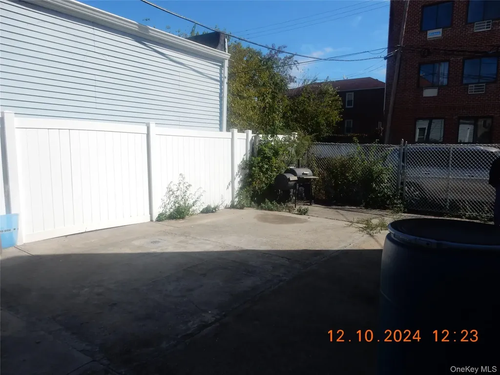 1027 E 83rd Street E Brooklyn NY 11236