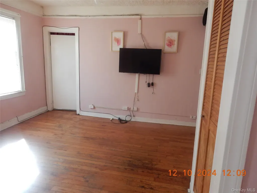 1027 E 83rd Street E Brooklyn NY 11236