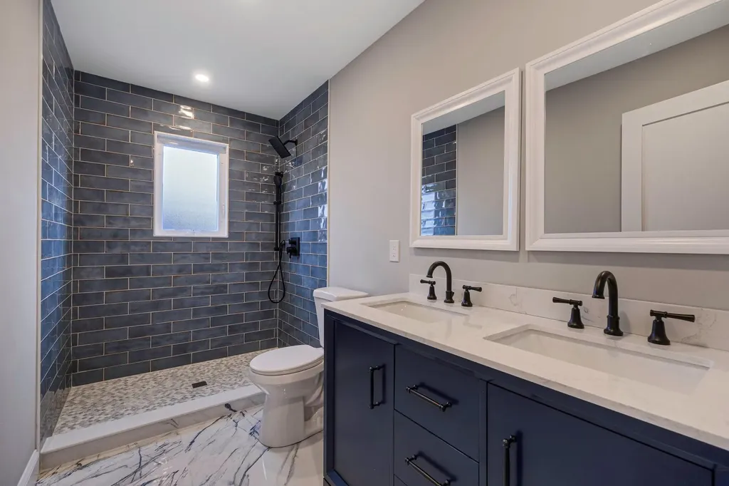 72 Crescent Lane Levittown NY 11756