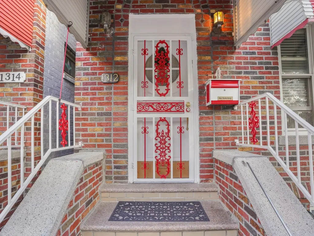 1312 Purdy Street Bronx NY 10462