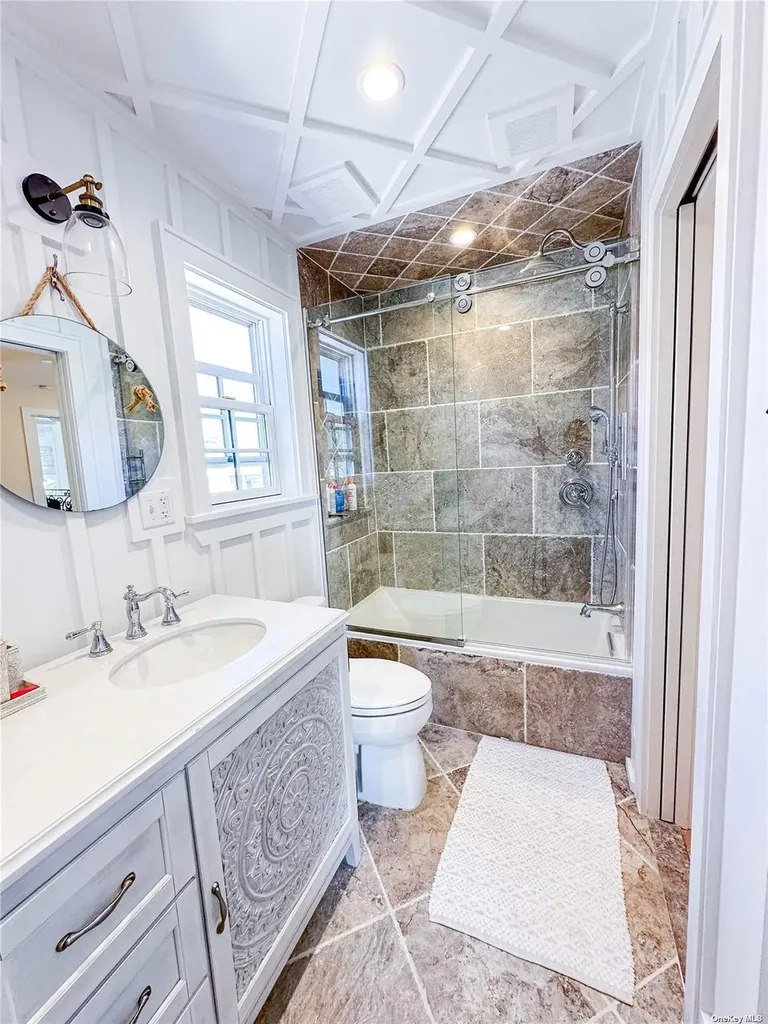 72 Regent Drive Lido Beach NY 11561