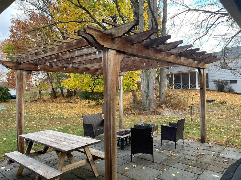 77 Whittier Boulevard Poughkeepsie NY 12603