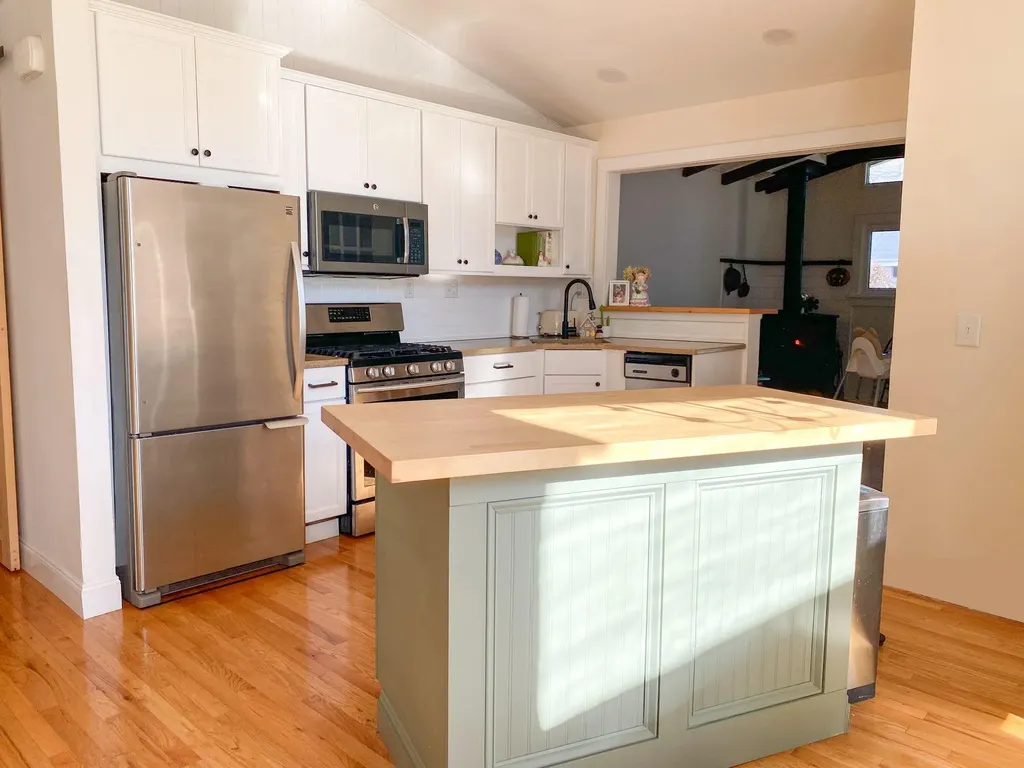 77 Whittier Boulevard Poughkeepsie NY 12603