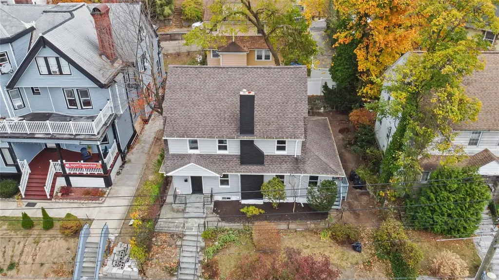 472 Warburton Avenue Yonkers NY 10701