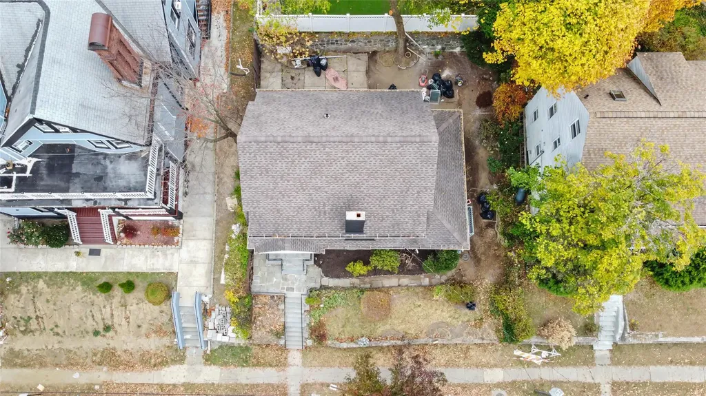 472 Warburton Avenue Yonkers NY 10701
