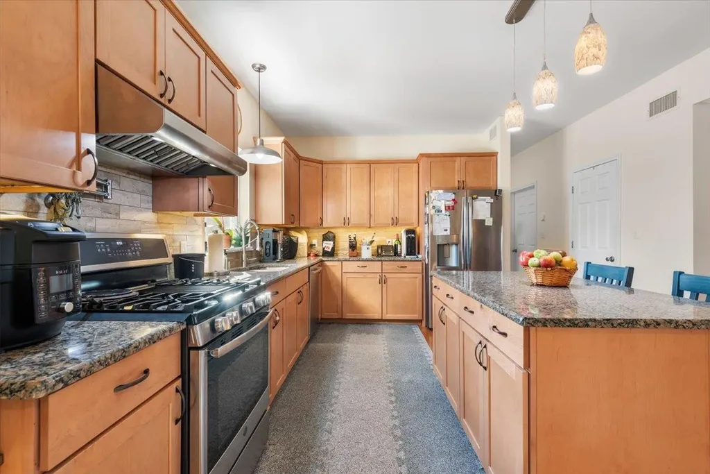 24 Fox Hill Road Wallkill NY 12589