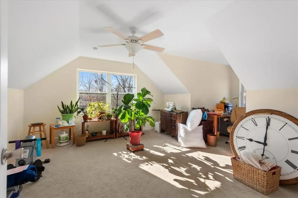 24 Fox Hill Road Wallkill NY 12589