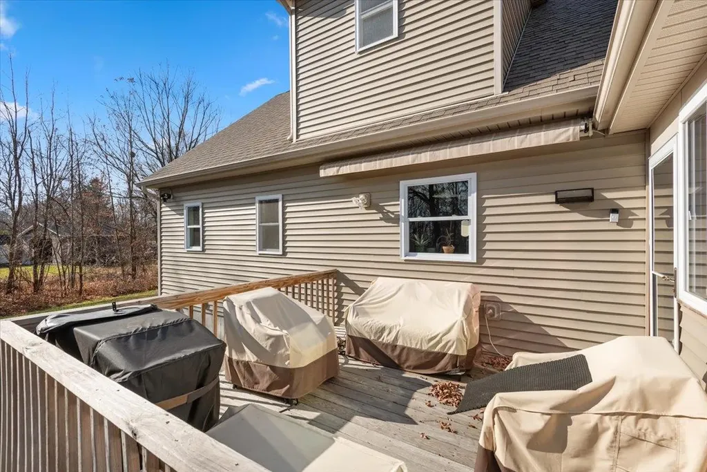 24 Fox Hill Road Wallkill NY 12589