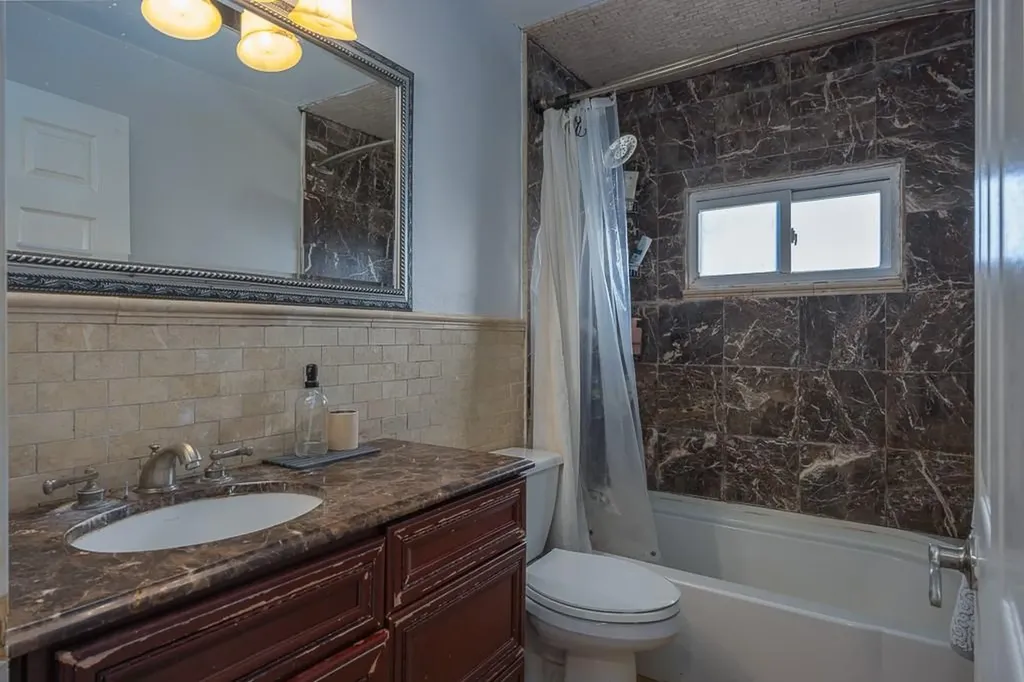 1 Staubitz Avenue Pearl River NY 10965