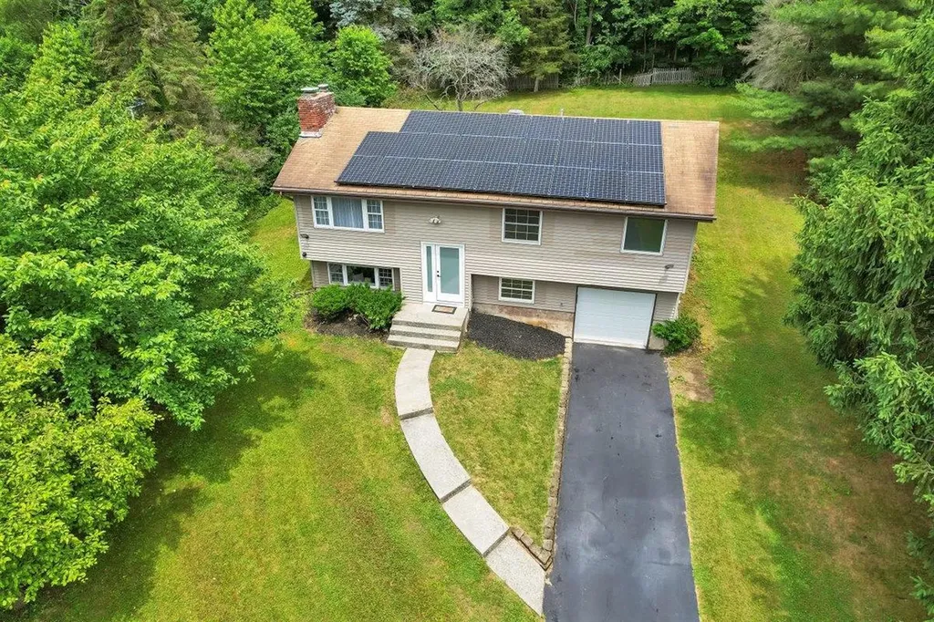 9 Laroc Road Chester NY 10918