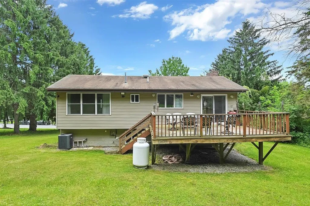 9 Laroc Road Chester NY 10918