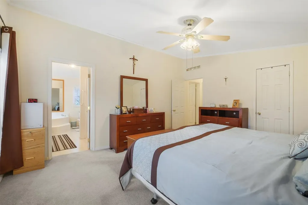 3 Palm Circle Poughkeepsie NY 12603