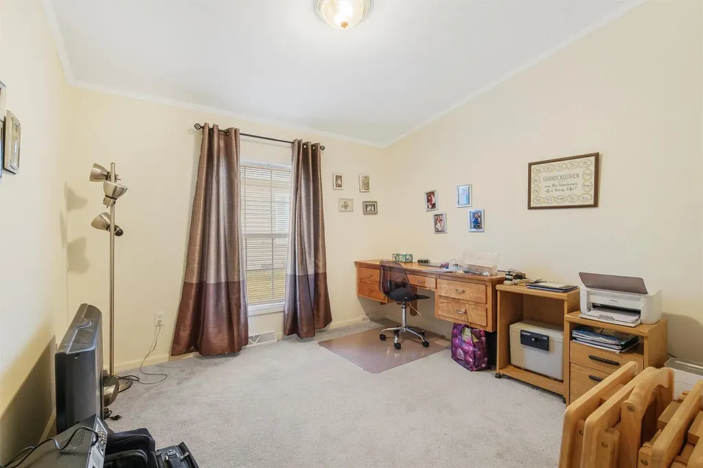 3 Palm Circle Poughkeepsie NY 12603