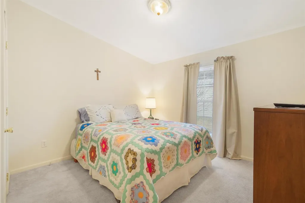 3 Palm Circle Poughkeepsie NY 12603