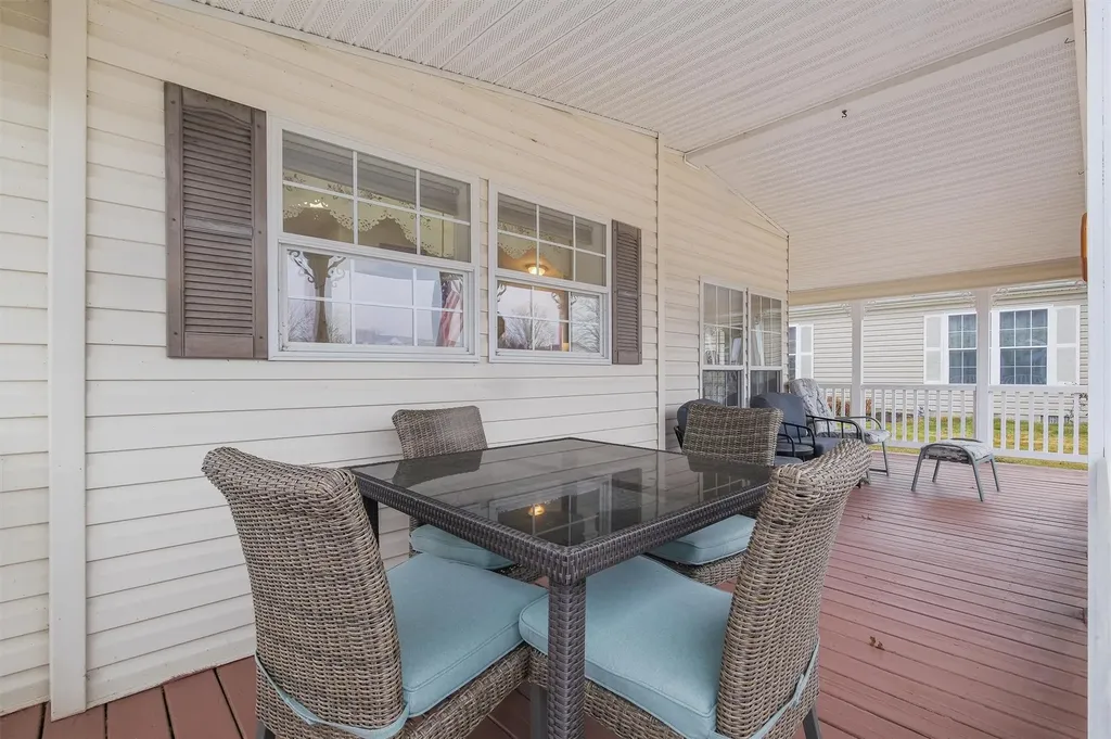 3 Palm Circle Poughkeepsie NY 12603