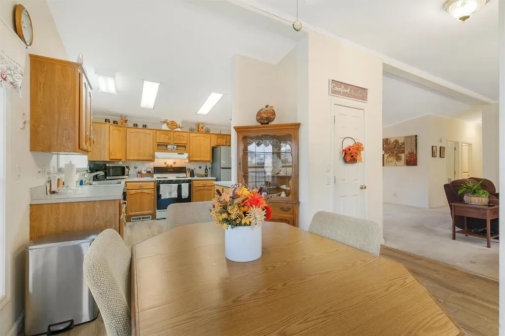 3 Palm Circle Poughkeepsie NY 12603