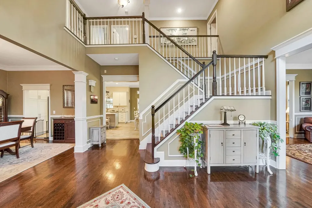 40 Independence Way Miller Place NY 11764