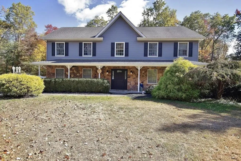 11 Tramquill Avenue Valley Cottage NY 10989