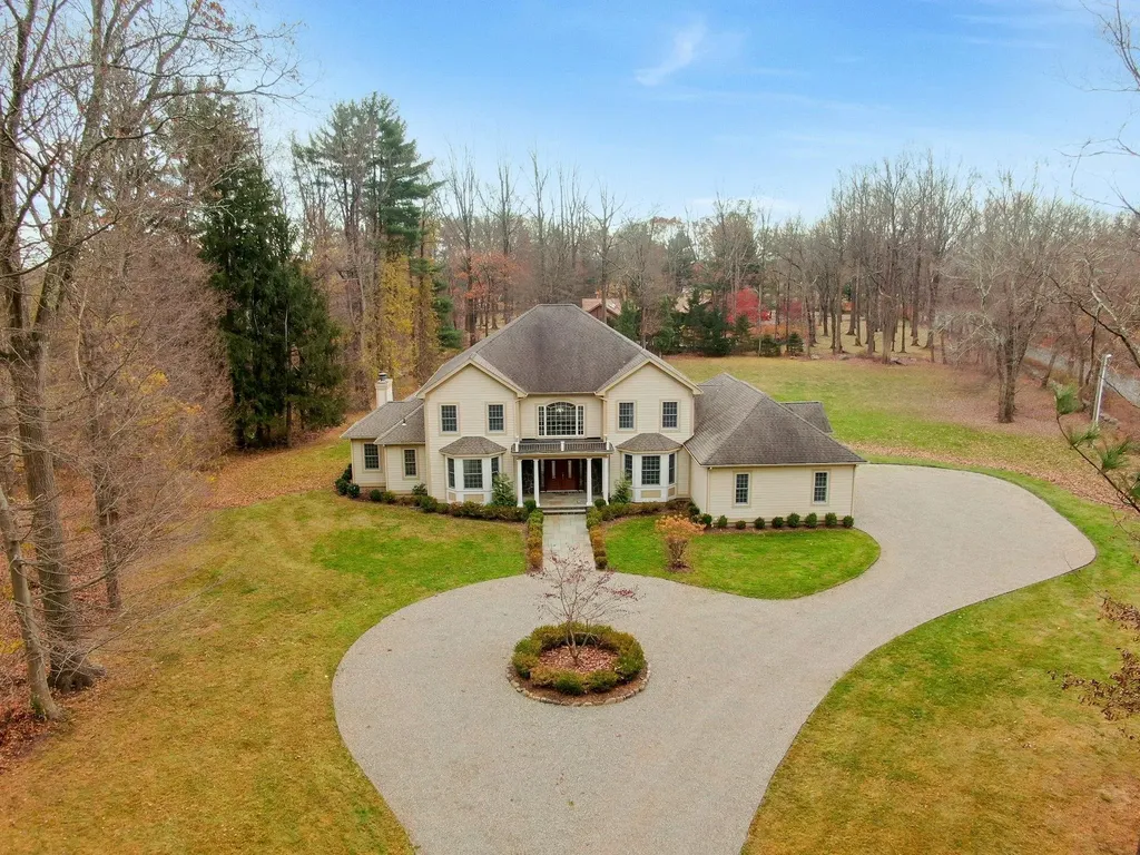 86 West Road Pound Ridge NY 10576