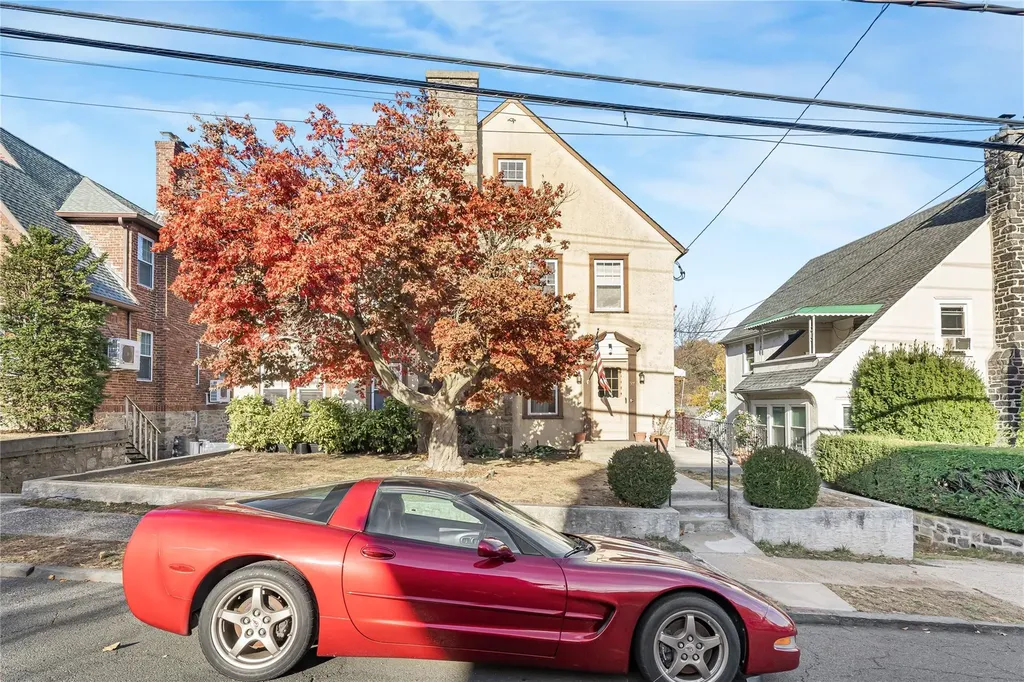 97 Greenvale Avenue Yonkers NY 10703